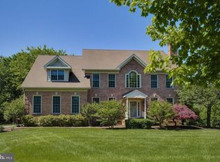 5 Briarwood Farm Ct, Reisterstown, MD 21136