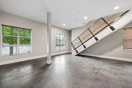 2400 Champa St #5 Photo 1
