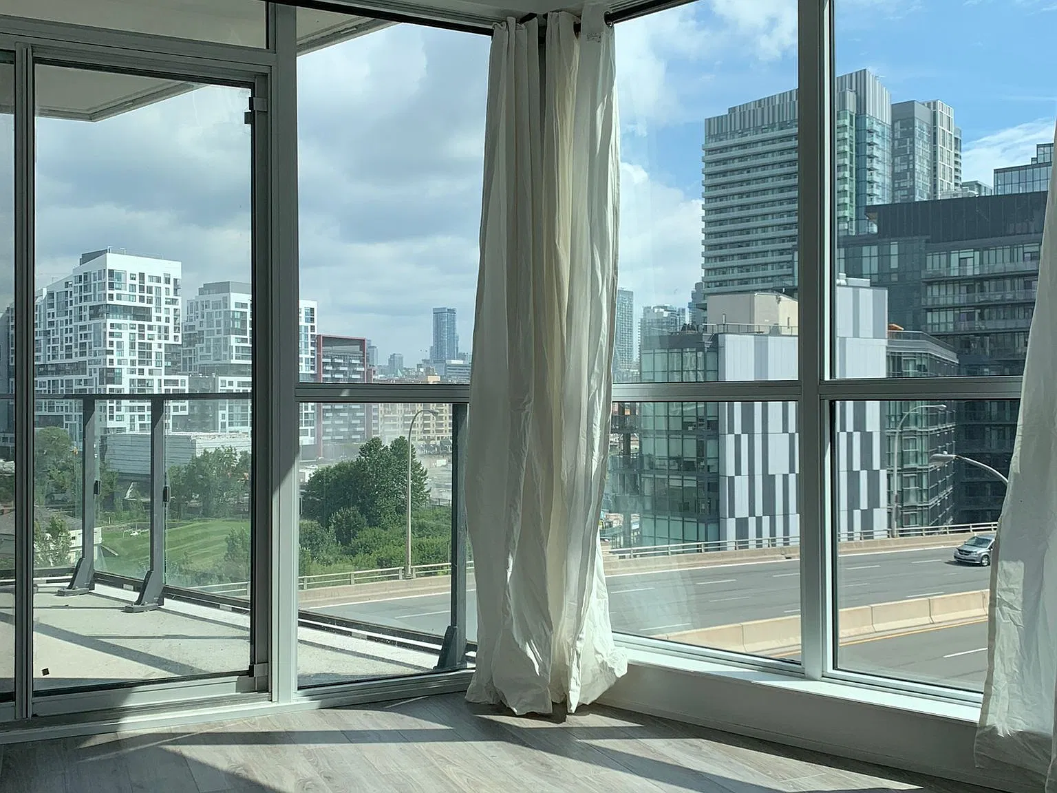Local Condo — Photo 2