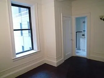 Rented by Raz Realty