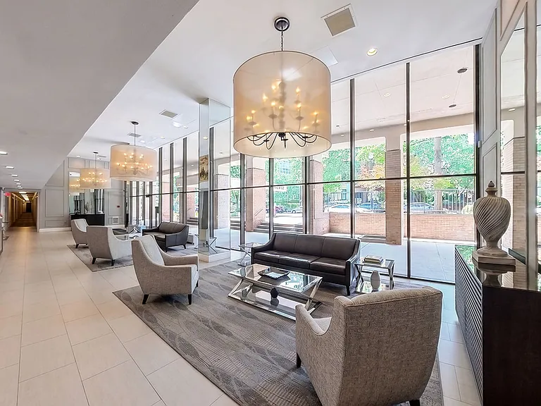 1255 New Hampshire Ave NW — Photo 37