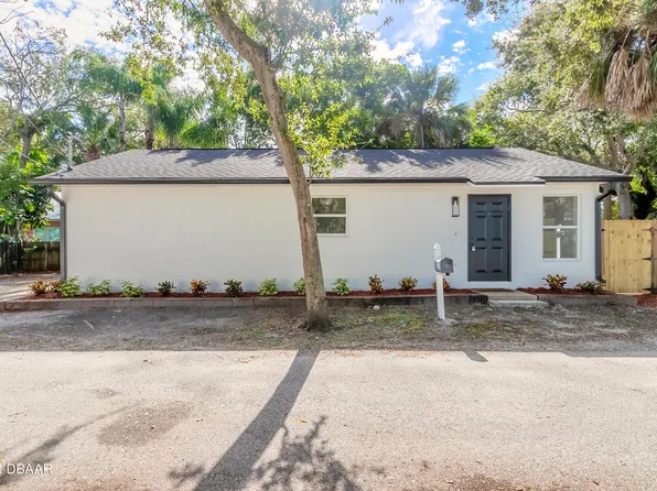 205 Esther St, New Smyrna Beach, FL 32169