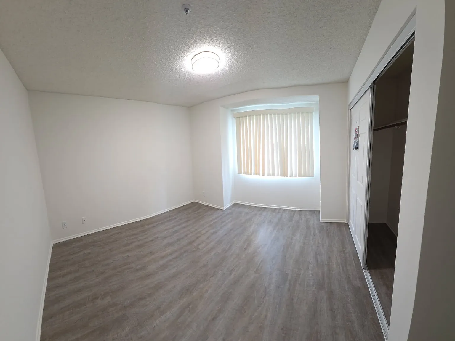 2 bed, 665 sqft, $2,485 — Photo 4
