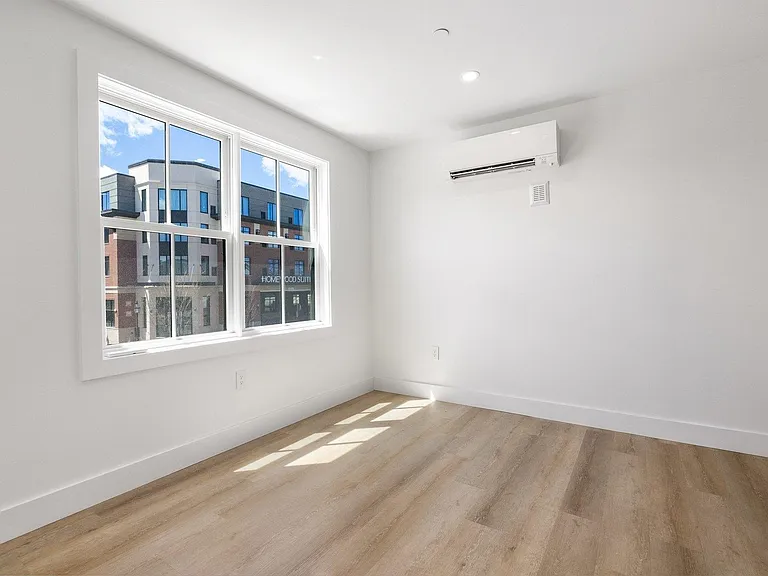 238 Deer St #205 — Photo 10
