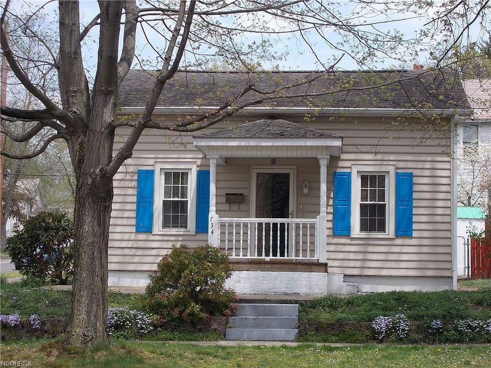 1st image of 734 4th St