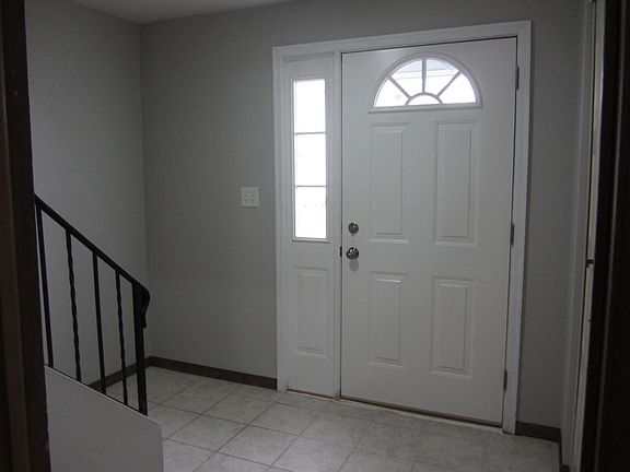 3rd image of 1032 Sagamore Dr #0