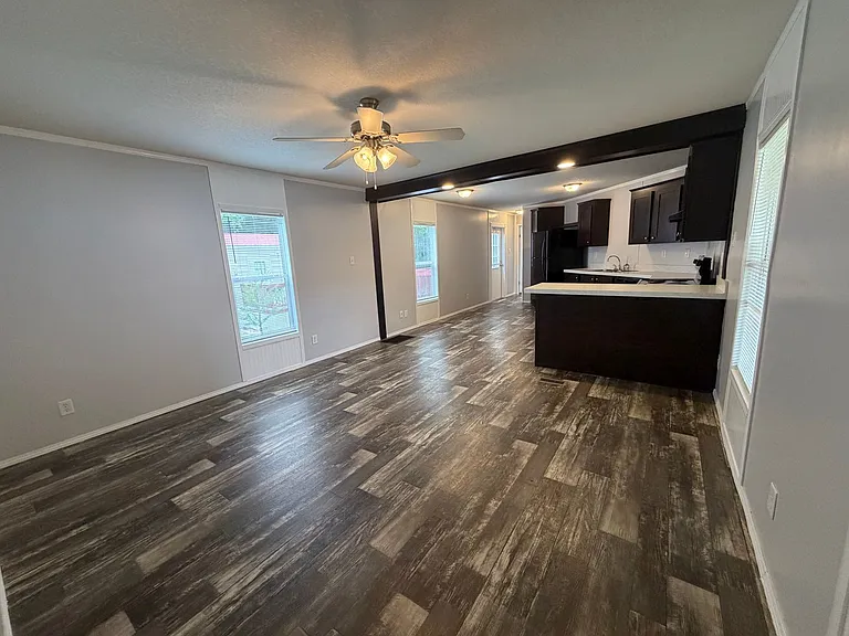 1105 S Rogers St — Photo 19