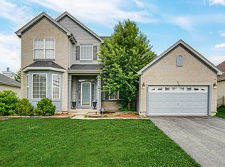 184 Fox Bend Cir, Bolingbrook, IL 60440