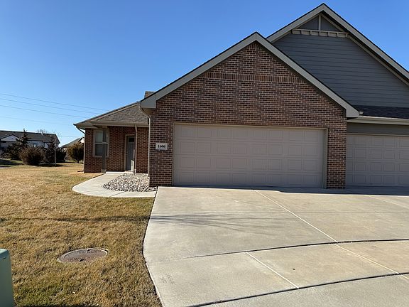 2nd image of 1606 W Cobblestone Ct