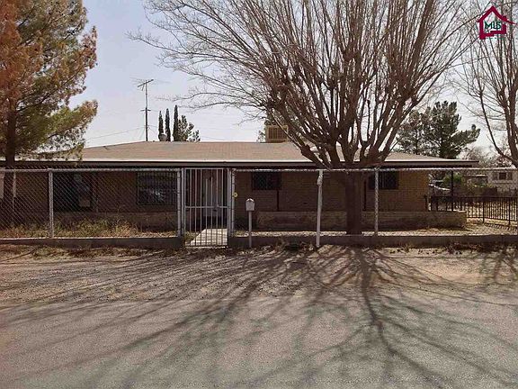 2nd image of 110 Alargo Dr