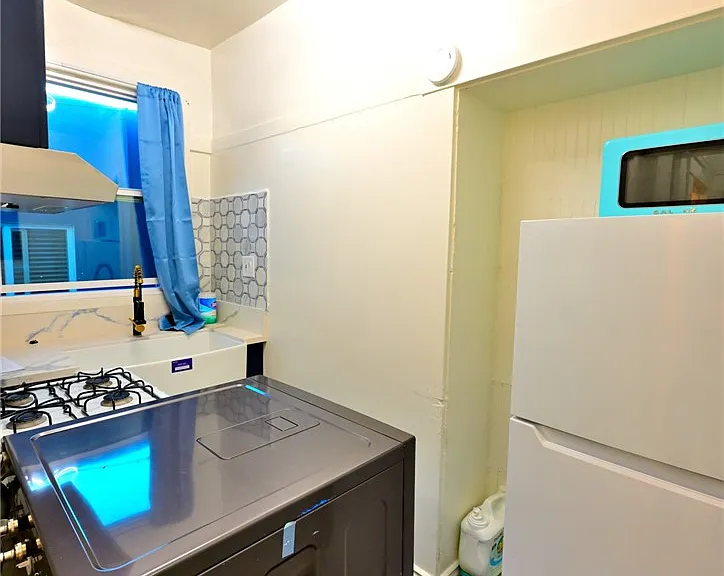 44 Navy St #10 — Photo 22