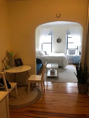 Rented by Owner | media 3