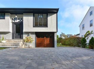 55 Harrison Ave, Newport, RI 02840