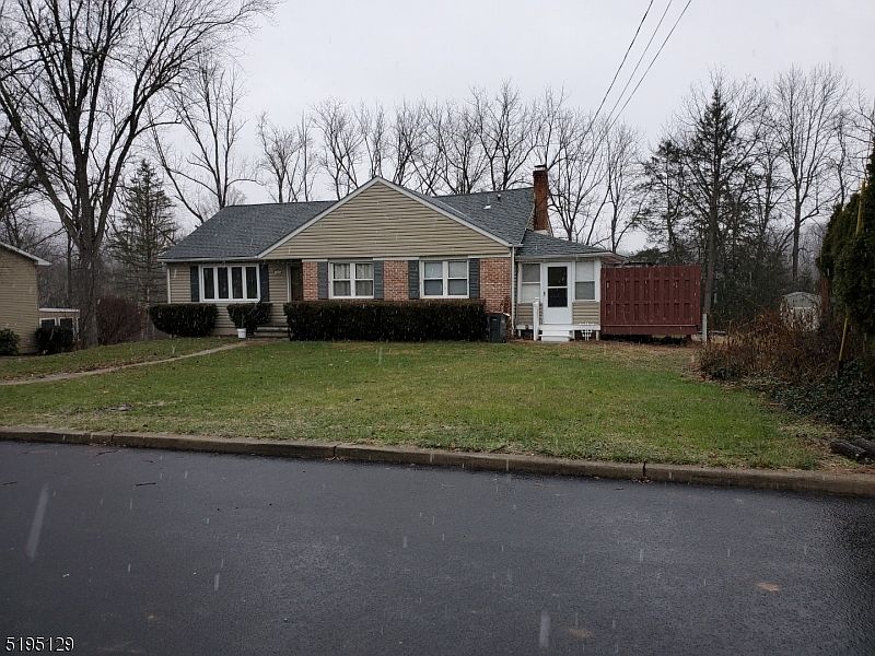 30 Pohatcong Dr, Washington, NJ 07882 Zillow