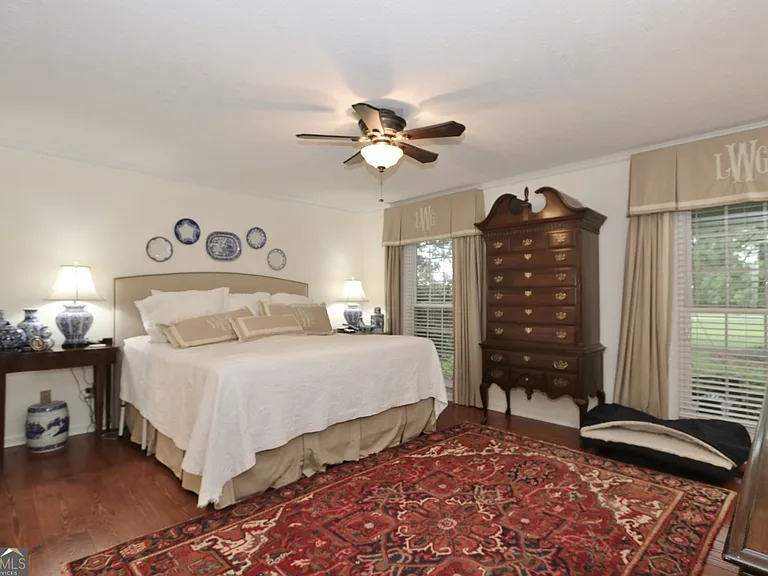 1001 Brownwood Rd — Photo 11