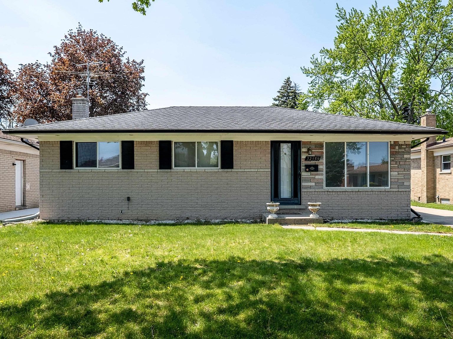 32559 Shawn Dr, Warren, MI 48088 Zillow