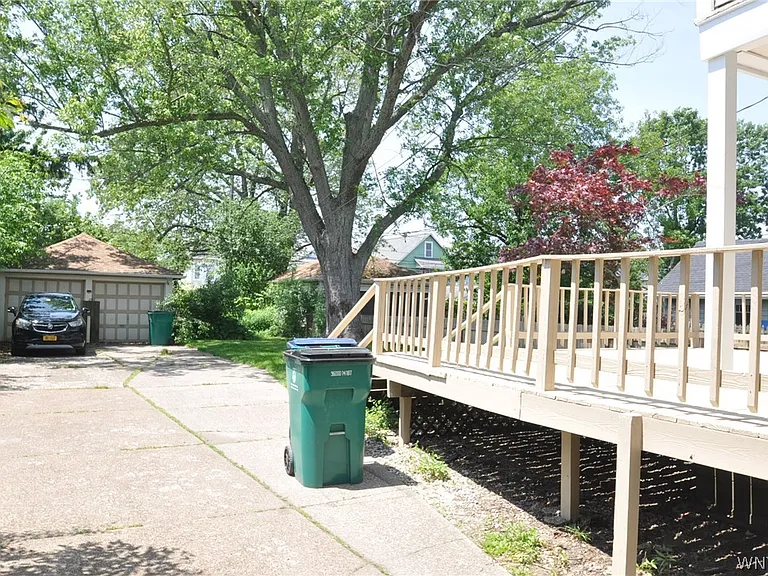30 Wellington Rd — Photo 25