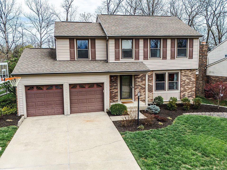 1st image of 704 Woodvalley Ln