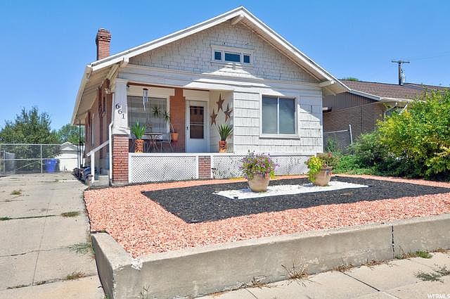 1st image of 661 E Leland Ave