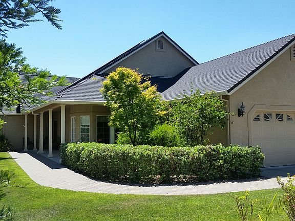 2nd image of 21525 Noblewood Ct