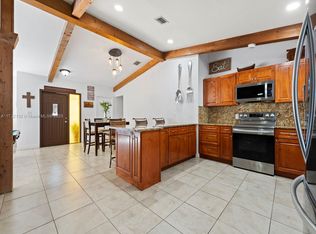 13971 SW 112th St, Miami, FL 33186