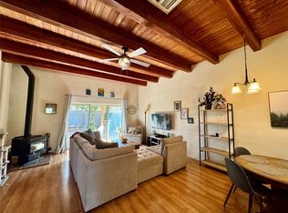 3360 Vista Del Prado Ct, Santa Fe, NM 87507