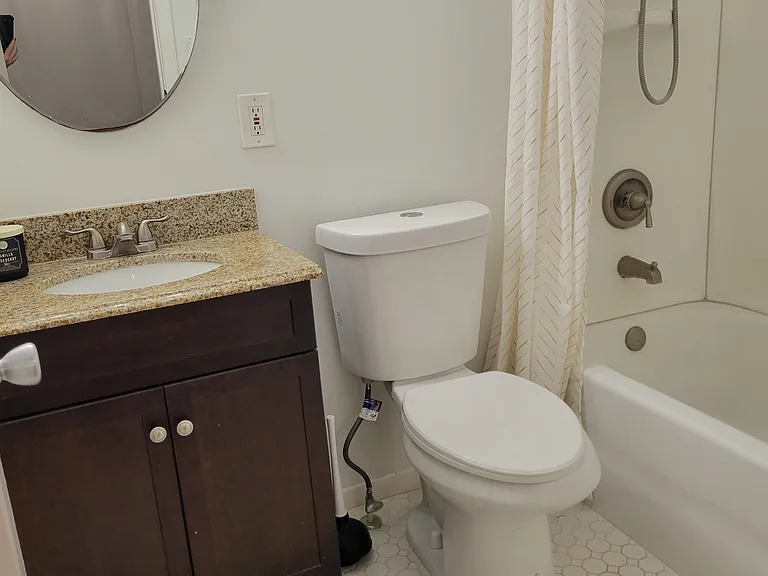 217 Georgian Park Dr — Photo 10