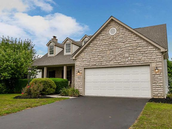 2nd image of 2434 Crestview Woods Ct