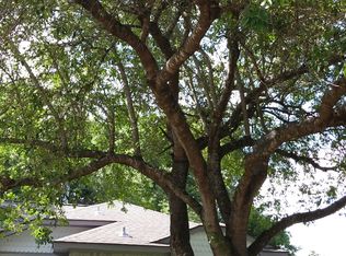 8523 Lazy Brook Ln, La Porte, TX 77571