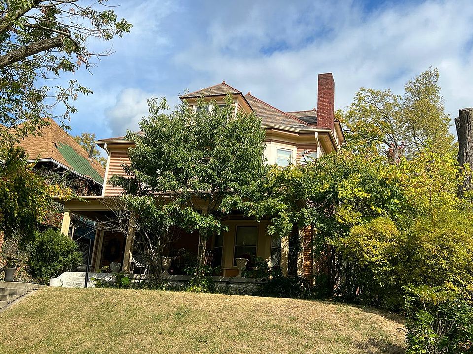 1st image of 103 Cambridge Ave