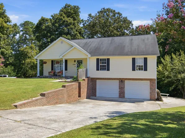 1760 Haleigh Ter, Soddy Daisy, TN 37379