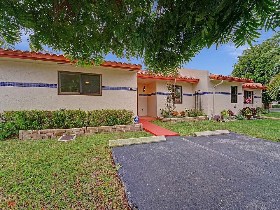 1st image of 11260 SW 58th Court