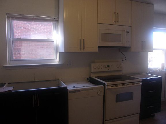 3rd image of 6819 242nd St