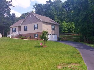 750 Raintree Ct, Randleman, NC 27317