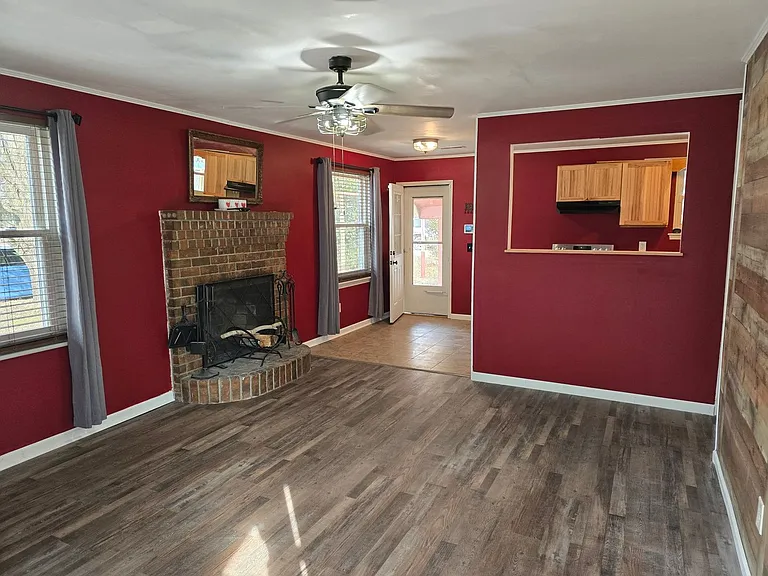 64 Tanbark Ct — Photo 2