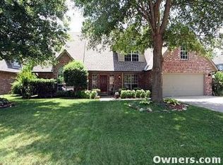 10221 S Granite Ave, Tulsa, OK 74137