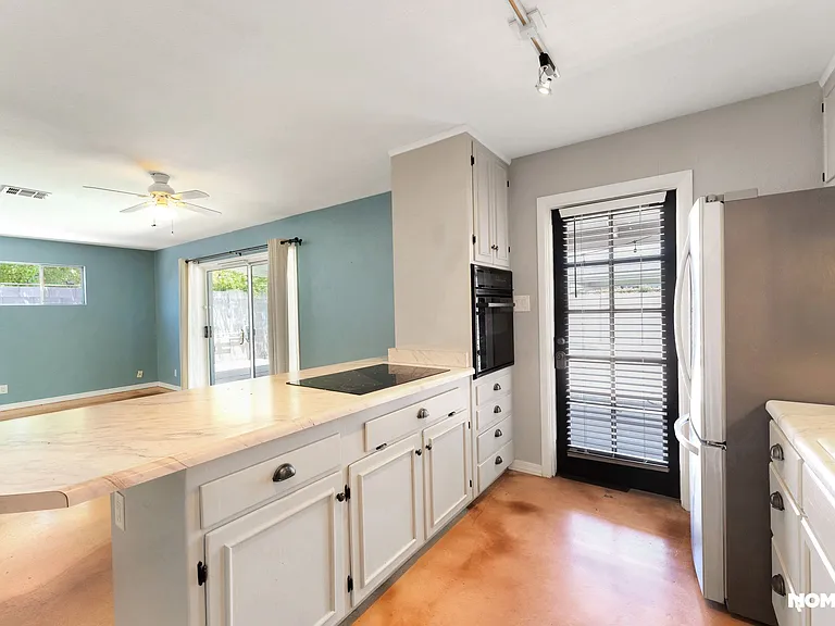 6644 E Latham St — Photo 52