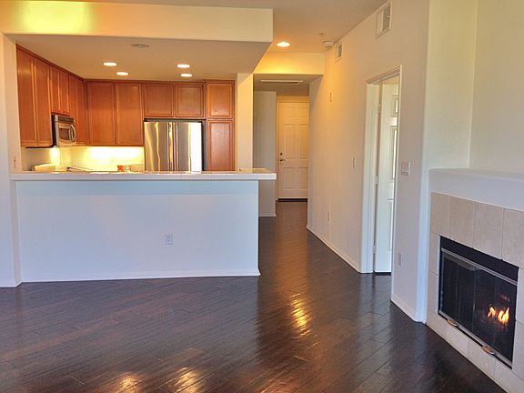 4th image of 12963 Runway Rd APT 419