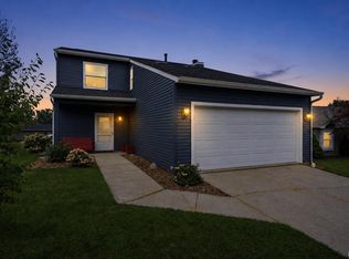2115 S Cortez Dr, Kendallville, IN 46755