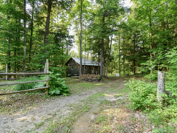 1804 Clydesdale Rd, North Kawartha, ON K0L 1A0
