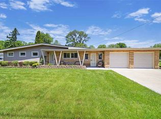 1304 Gerry Dr, Jackson, MI 49202
