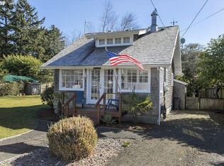 627 B St, Gearhart, OR 97138