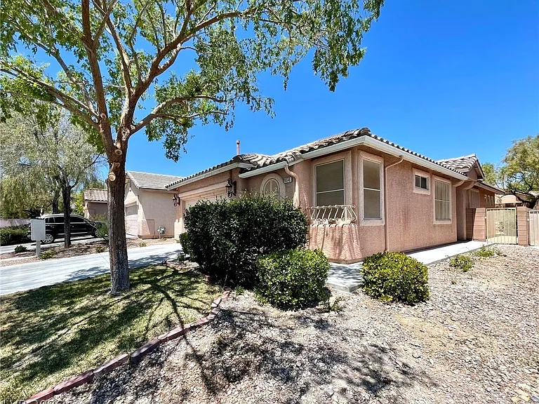 10546 Big Mill Ct — Photo 2