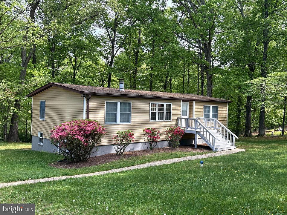1st image of 26864 N Oak Ridge Dr