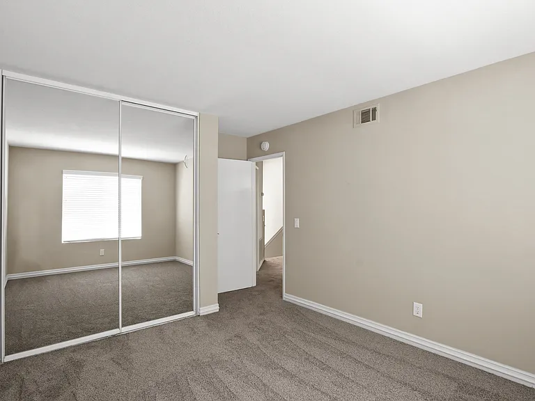 904 N Turner Ave #17 — Photo 17
