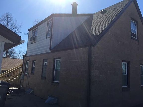 3rd image of 5946 S Barland Ave #5946A