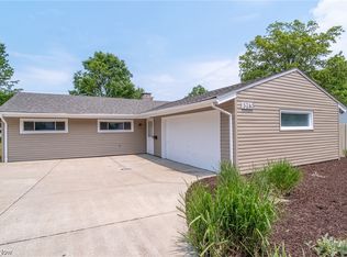 5245 Dogwood Trl, Lyndhurst, OH