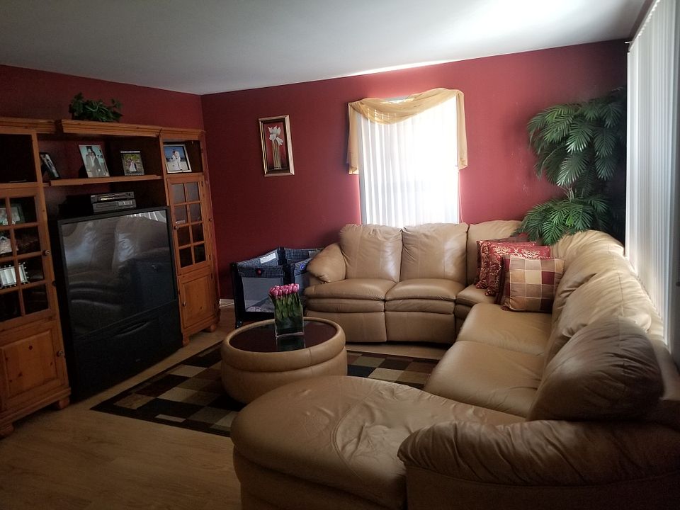1st image of 317 Lincoln Ct Unit A