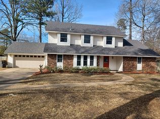 1005 Fairway Dr, Pine Bluff, AR 71603