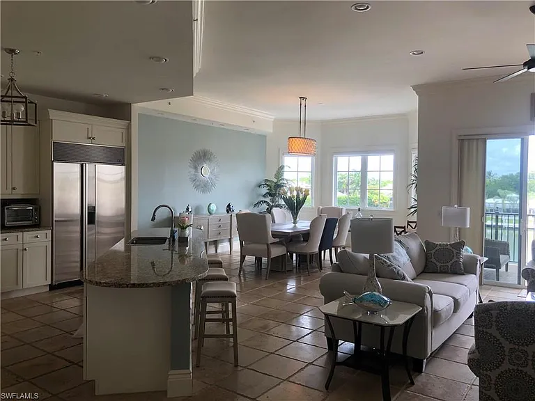 1400 Gulf Shore Blvd N #310 — Photo 10